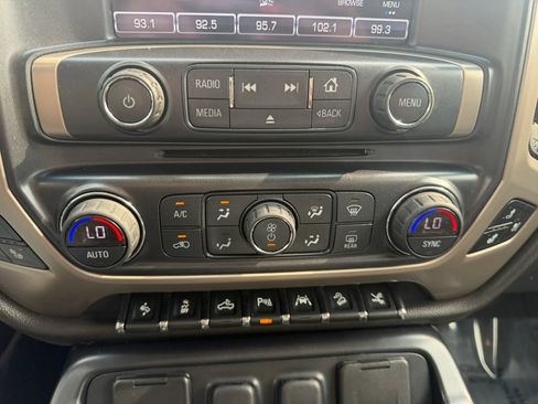 Used 2017 GMC Sierra 1500 Denali w/ Denali Ultimate Package AWD/4WD image 22