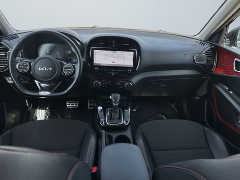 Used 2023 Kia Soul GT-Line FWD image 7