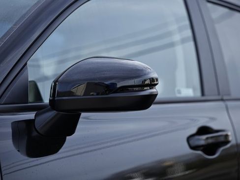 New 2026 Honda HR-V LX image 6