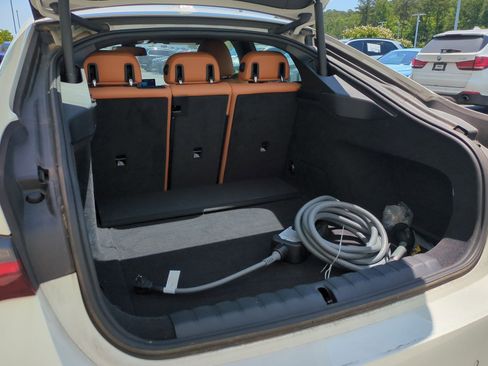 Used 2023 BMW i4 eDrive35 w/ Premium Package RWD image 32