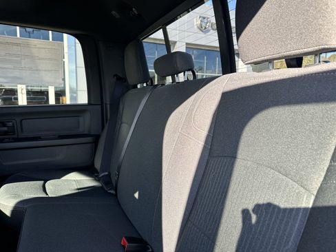 New 2024 RAM 2500 Tradesman w/ Chrome Appearance Group image 21