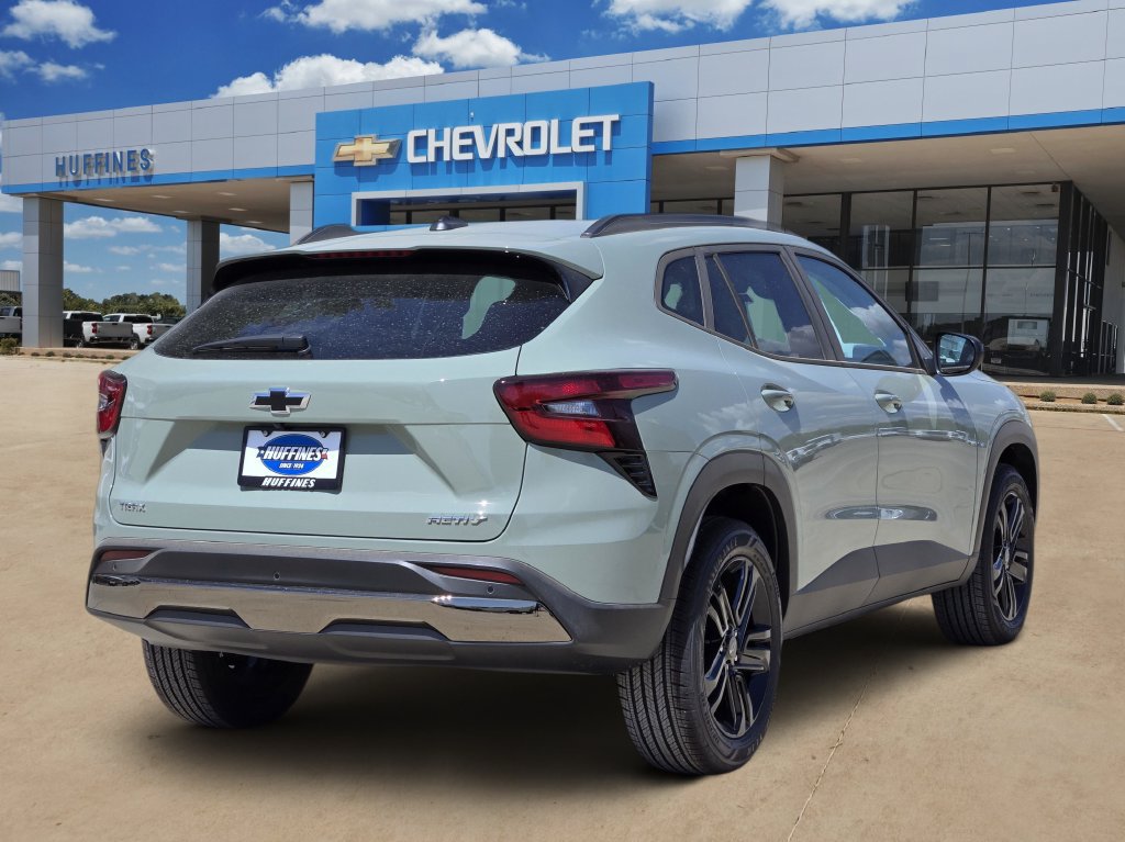 New 2026 Chevrolet Trax ACTIV w/ Driver Confidence Package FWD image 5