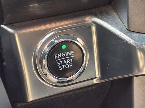 Used 2021 Ford F150 Lariat image 15