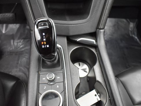 Used 2023 Cadillac XT5 Premium Luxury AWD/4WD image 7