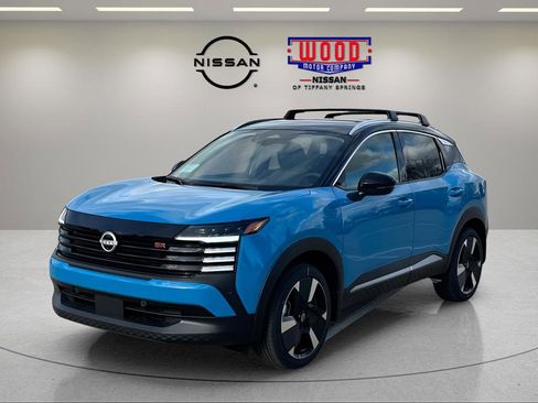 New 2026 Nissan Kicks SR w/ SR Premium Package AWD/4WD image 7