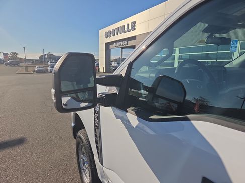 New 2026 Ford F350 XL w/ XL Driver Assist Package image 10