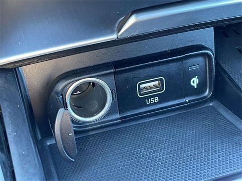 Certified 2023 Kia Stinger GT2 image 40