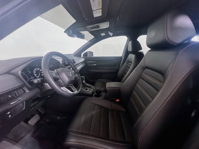 Certified 2025 Honda CR-V Sport-L image 17