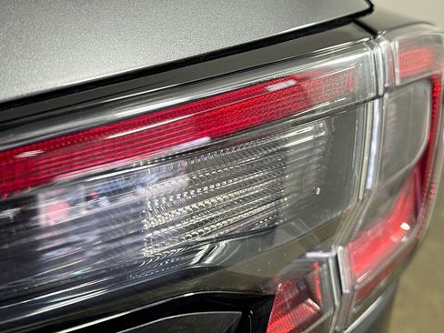 Used 2023 Subaru Outback Limited image 33