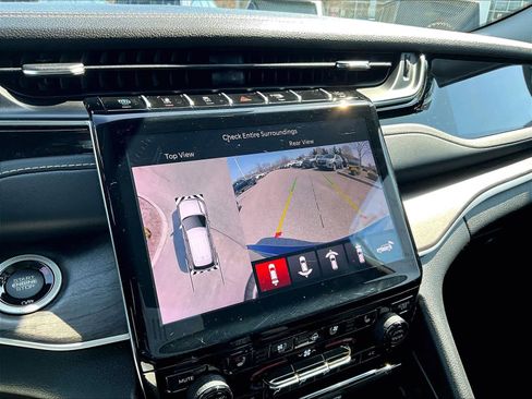 Used 2024 Jeep Grand Cherokee Limited 4xe image 19