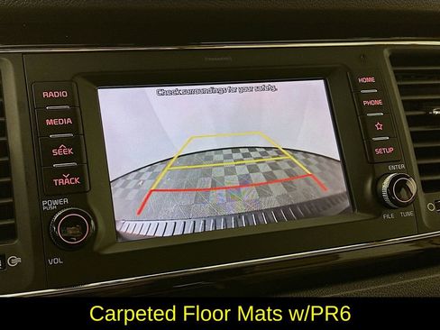 Used 2019 Kia Sedona EX w/ EX Premium Package image 18