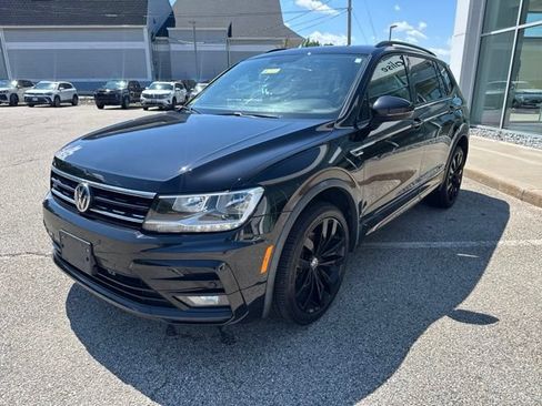 Used 2020 Volkswagen Tiguan SE R-Line AWD/4WD image 7