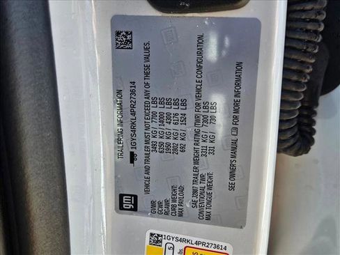 Used 2023 Cadillac Escalade ESV Sport Platinum w/ LPO, ONYX Package image 27