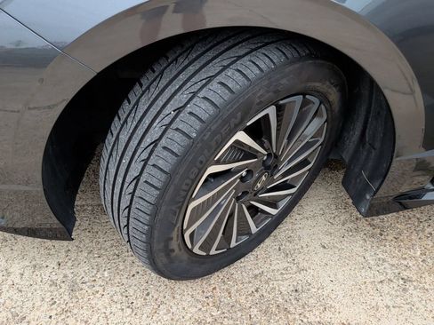 Used 2025 Hyundai Sonata SEL FWD image 40