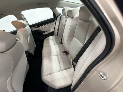 Used 2018 Honda Accord LX image 22