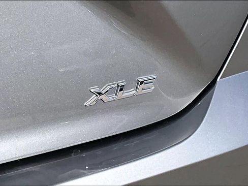 Used 2026 Toyota Camry XLE image 10