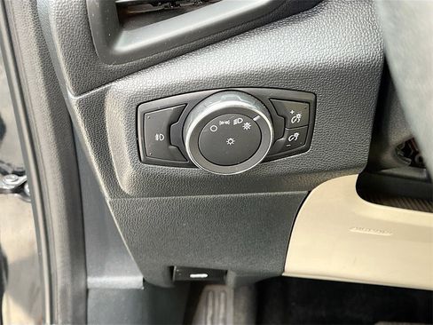 Used 2019 Ford EcoSport Titanium image 10