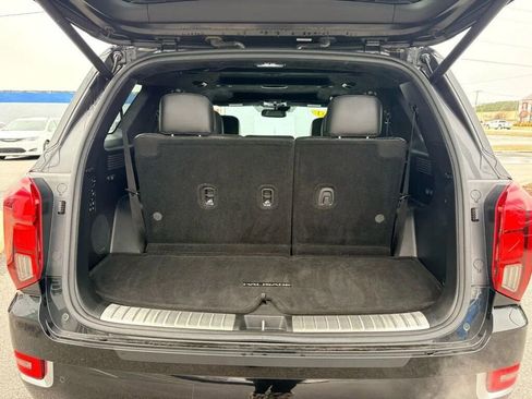 Used 2021 Hyundai Palisade Calligraphy w/ Cargo Package AWD/4WD image 18
