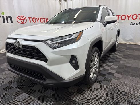 Used 2023 Toyota RAV4 XLE Premium image 3
