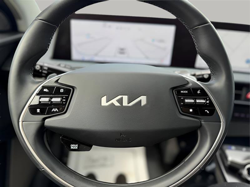 Used 2022 Kia EV6 Wind RWD image 56