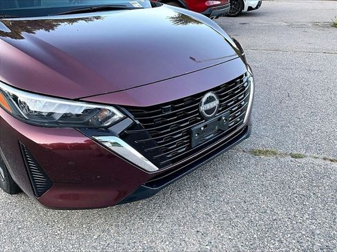 Used 2024 Nissan Sentra SV FWD image 8