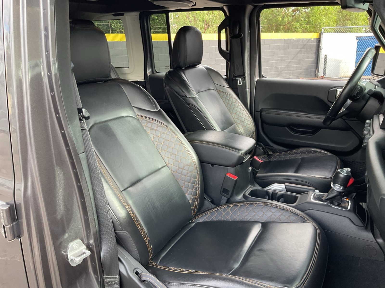 Used 2021 Jeep Wrangler Unlimited Sahara AWD/4WD image 21