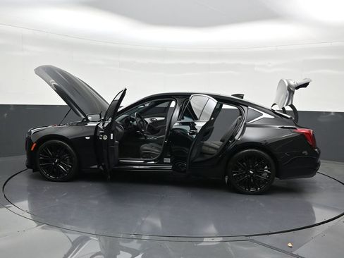 Used 2023 Cadillac CT5 Luxury w/ LPO, ONYX Package image 38