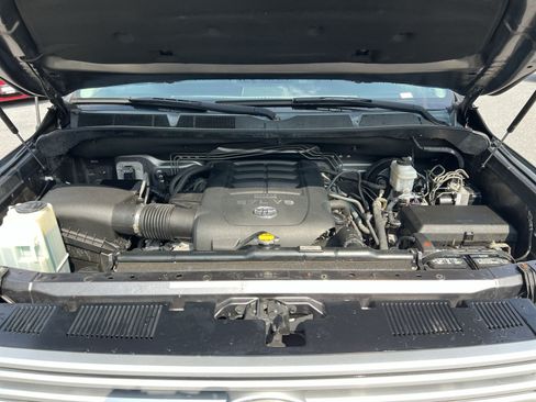 Used 2015 Toyota Tundra Platinum AWD/4WD image 27