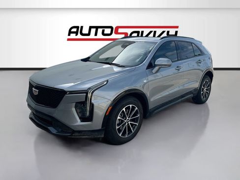 Used 2024 Cadillac XT4 Sport w/ Cold Weather Package FWD image 3