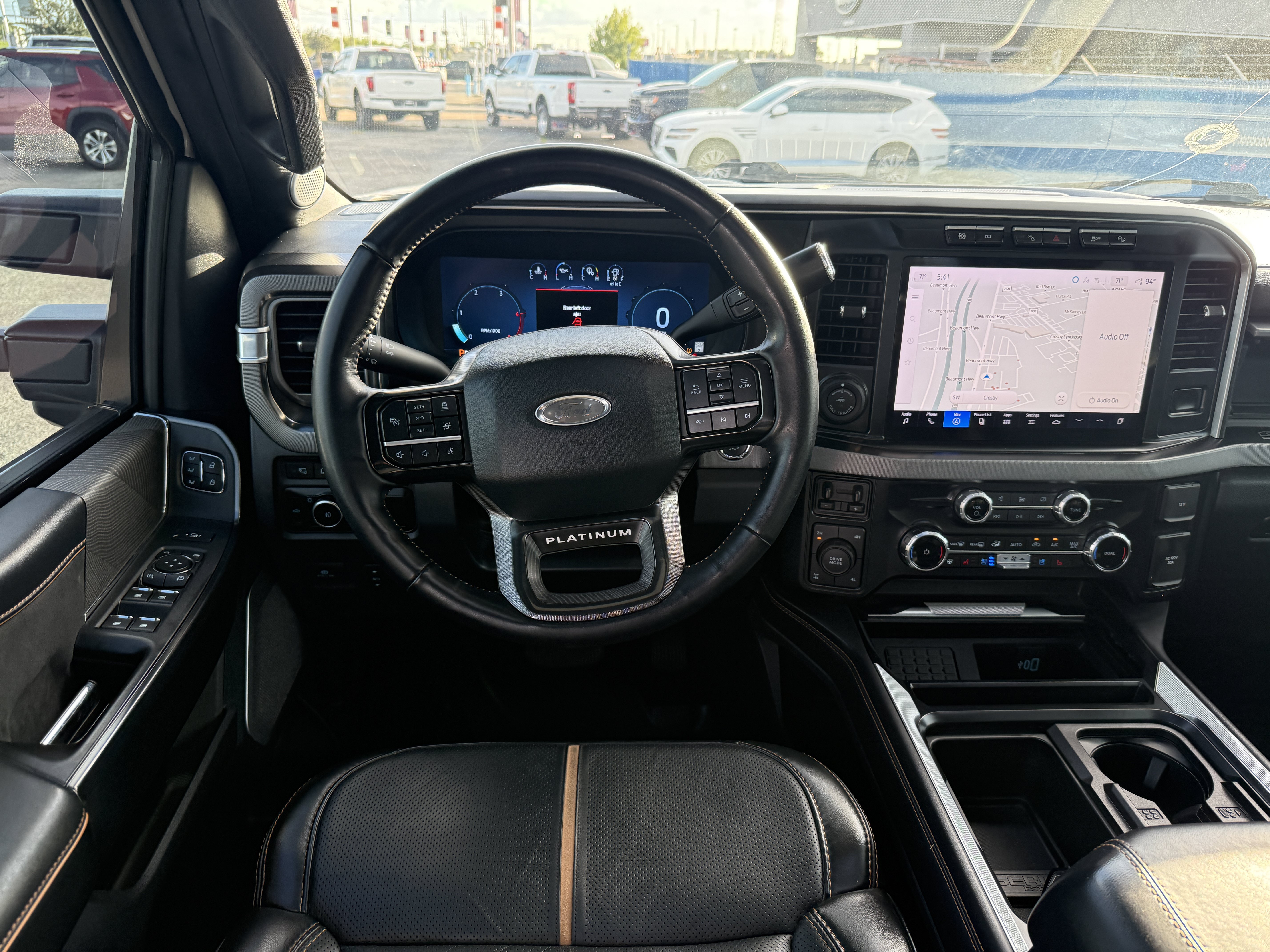 Used 2024 Ford F250 Platinum AWD/4WD image 31