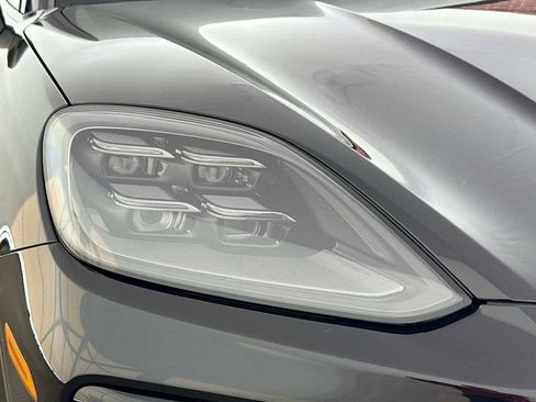 New 2026 Porsche Cayenne S image 38