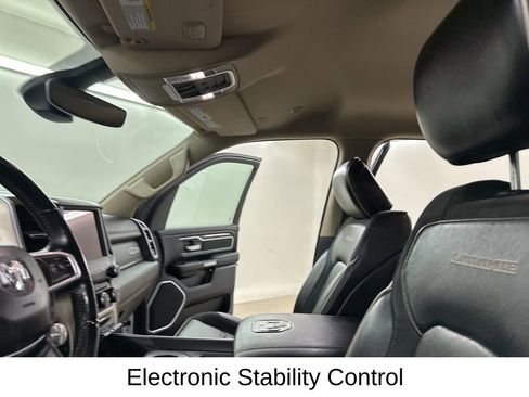 Used 2020 RAM 1500 Laramie AWD/4WD image 34
