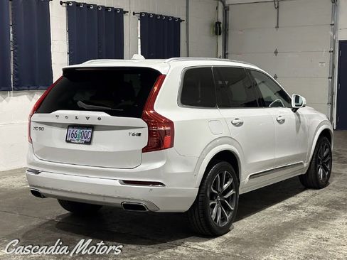 Used 2016 Volvo XC90 T6 AWD/4WD image 8