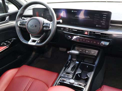 Used 2025 Kia K5 GT-Line w/ GT-Line Premium Package image 12