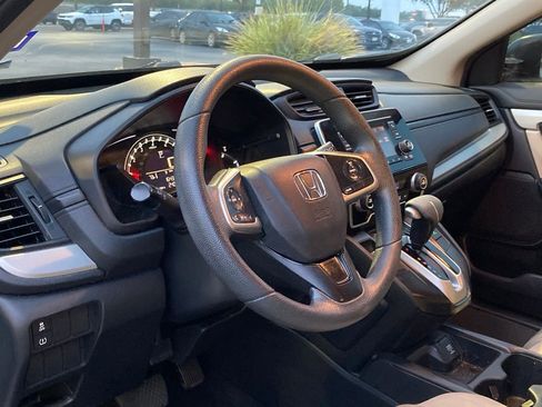 Used 2019 Honda CR-V LX image 9
