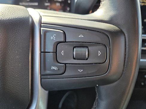 Used 2024 GMC Sierra 1500 SLT image 17