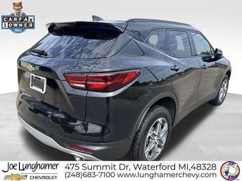 Used 2024 Chevrolet Blazer LT FWD image 3