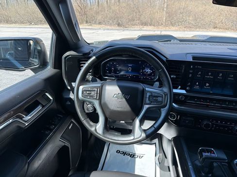 Used 2023 Chevrolet Silverado 1500 LT Trail Boss w/ LT Trail Boss Premium Package image 25