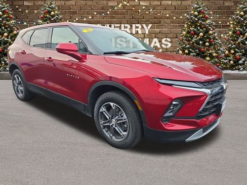Used 2025 Chevrolet Blazer LT image 7