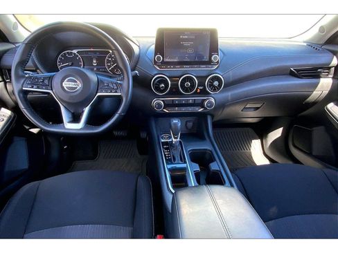 Used 2022 Nissan Sentra SV w/ Trunk Package image 14