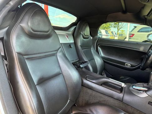 Used 2007 Pontiac Solstice Convertible w/ Premium Package RWD image 15