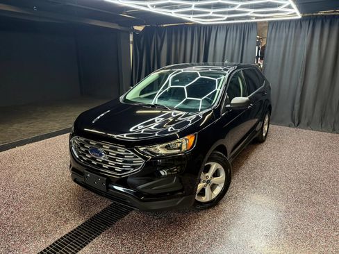 Used 2020 Ford Edge SE AWD/4WD image 2