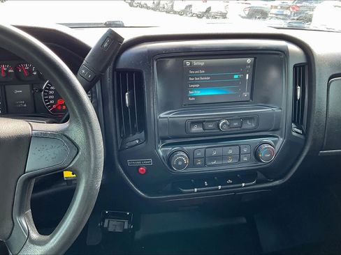 Used 2018 Chevrolet Silverado 2500 W/T w/ WT Fleet Convenience Package image 6