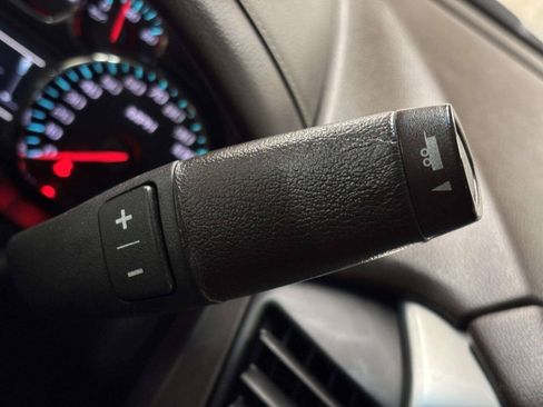 Used 2015 Chevrolet Suburban LTZ AWD/4WD image 41