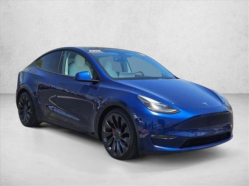 Used 2021 Tesla Model Y Performance AWD/4WD image 3