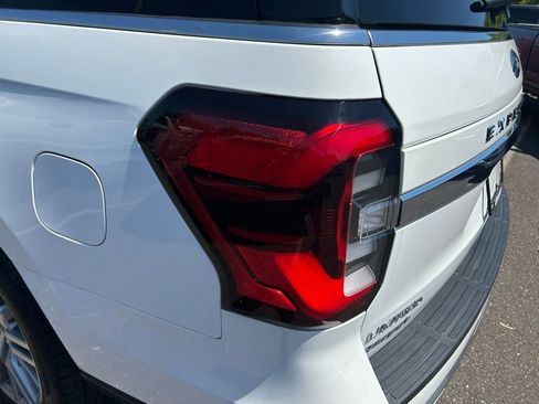 Certified 2022 Ford Expedition Max Limited AWD/4WD image 36