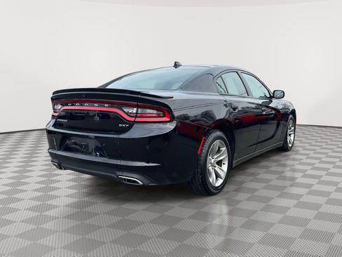 Used 2016 Dodge Charger SXT w/ Navigation & Travel Group image 8