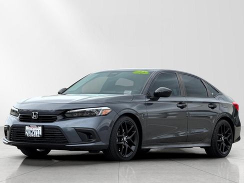 Used 2022 Honda Civic Sport image 8