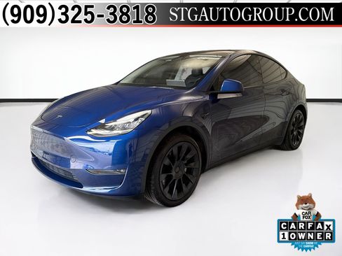 Used 2023 Tesla Model Y Long Range AWD/4WD image 1