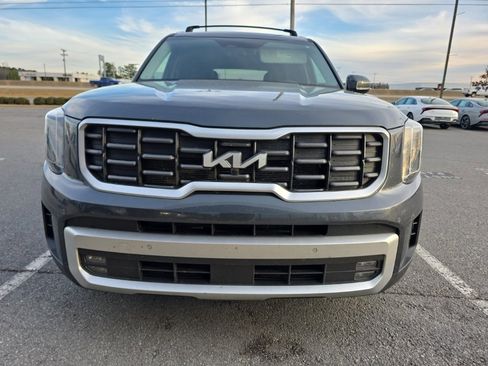Used 2024 Kia Telluride SX Prestige image 2